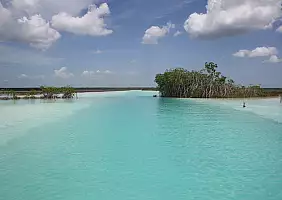 turistipercaso chicanna-yb8fs