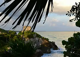 turistipercaso chichen-itza-monumento-ye8kf