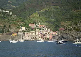turistipercaso cinque-terre-quartiere-3jvxm