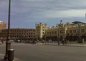 turistipercaso citta-delle-arti-e-delle-scienze-di-valencia-gz9hv