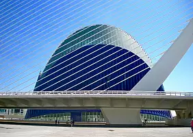 turistipercaso citta-delle-arti-e-delle-scienze-di-valencia-uxvvw