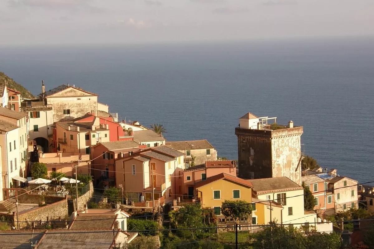 Liguria tra terra e cielo