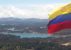 turistipercaso colombia-3pnzn