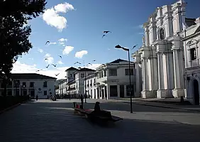 turistipercaso colombia-77z4w