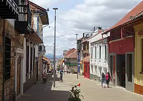 turistipercaso colombia-y79bm