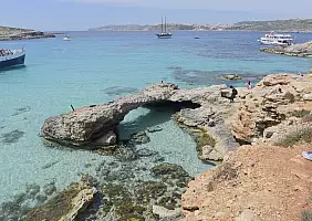 turistipercaso comino-qpunr