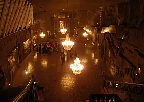 turistipercaso cracovia-miniera-di-sale-di-wieliczka-museo-7sg22
