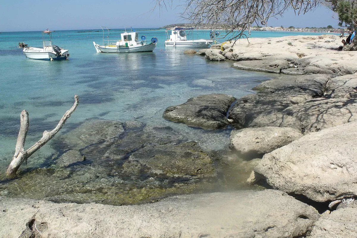 Elafonissi beach