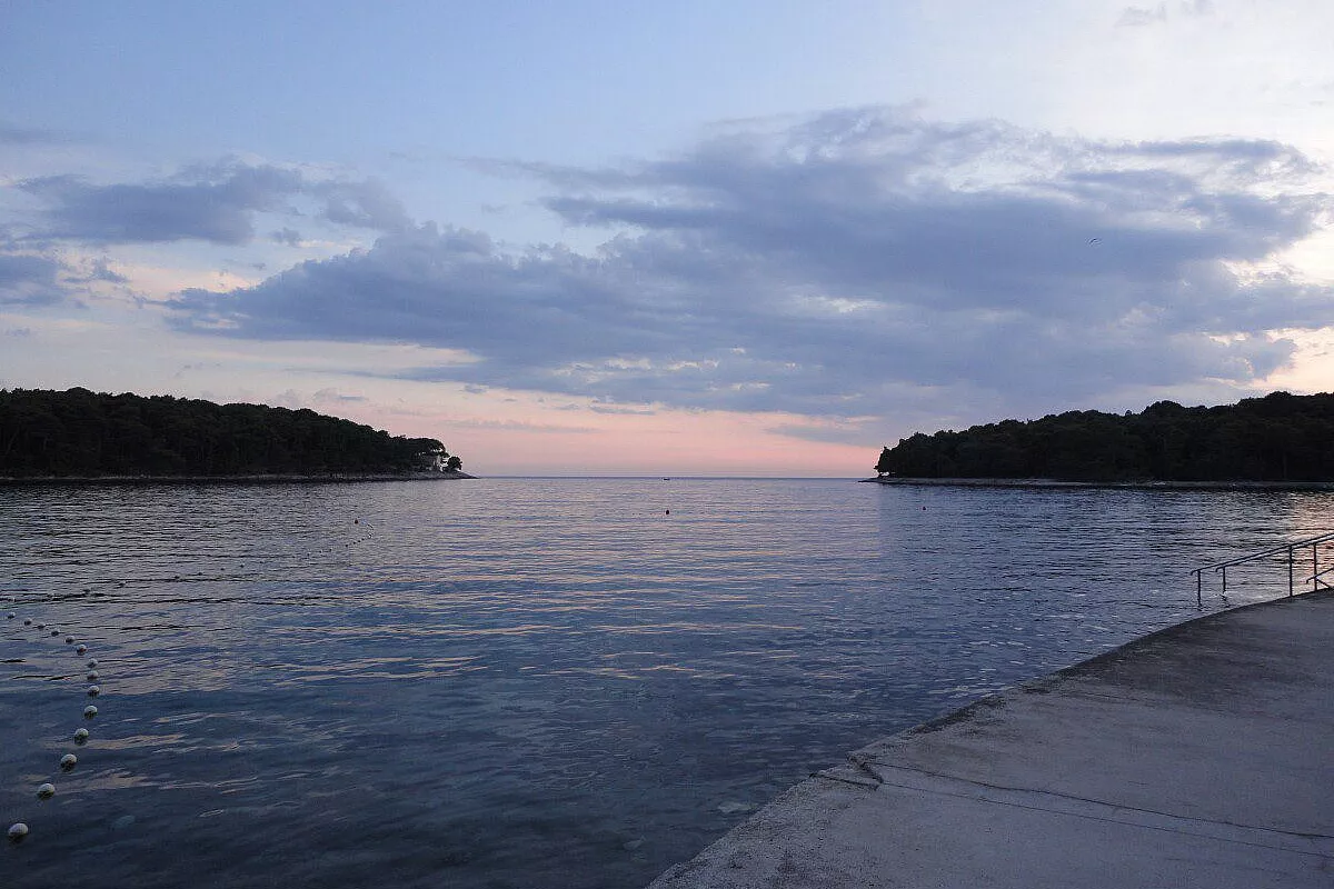 LUSSINO BEL MARE MA NON IN AGOSTO