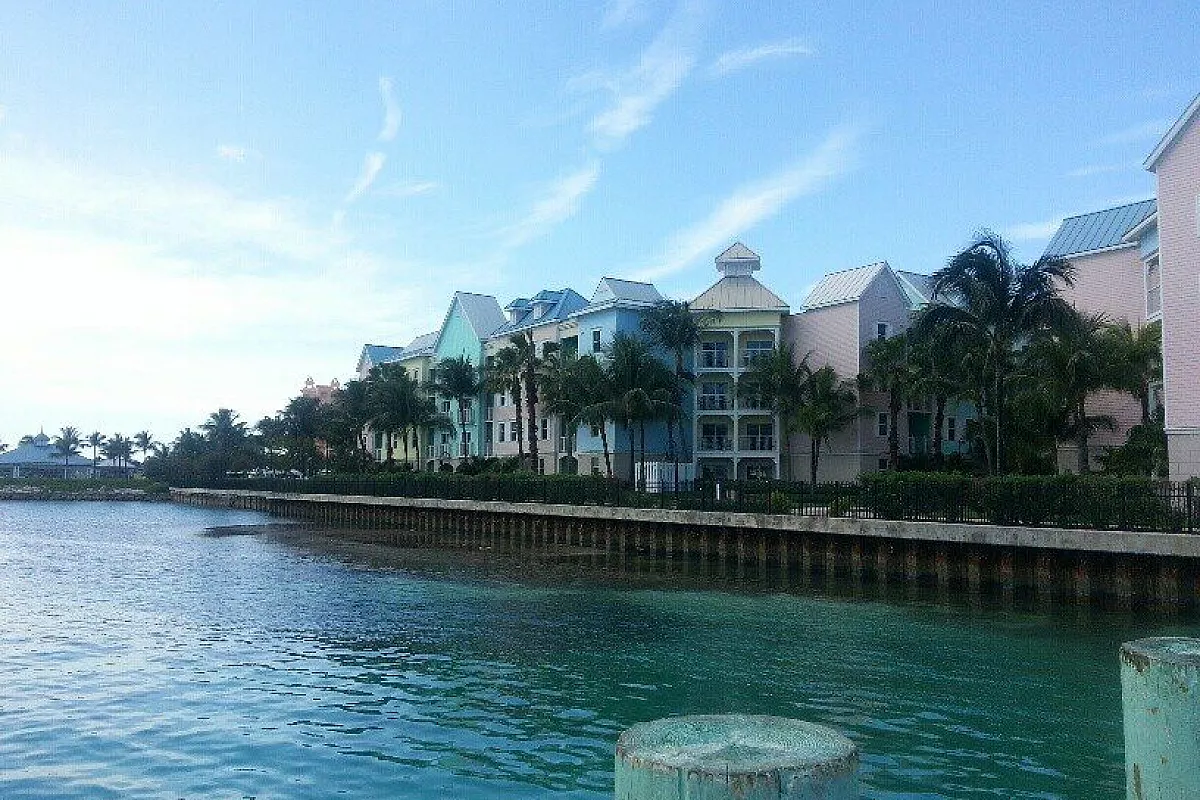 Carnival Victory: Miami-Grand Turk-Bahamas. Poca spesa e tanta resa!