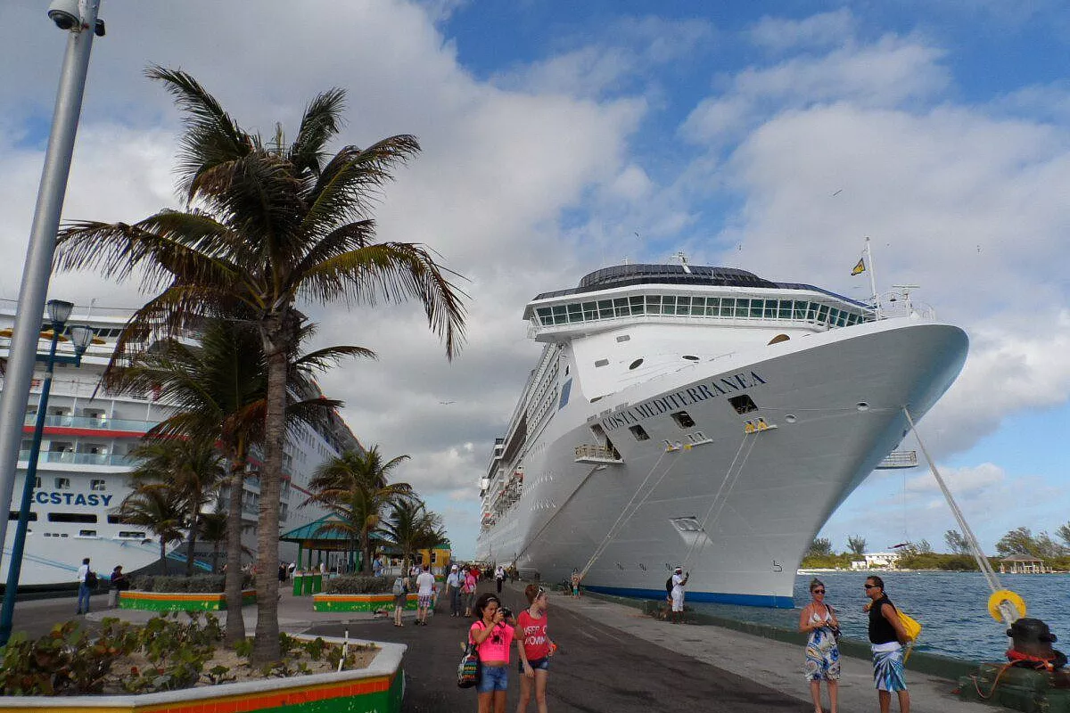 la Nave