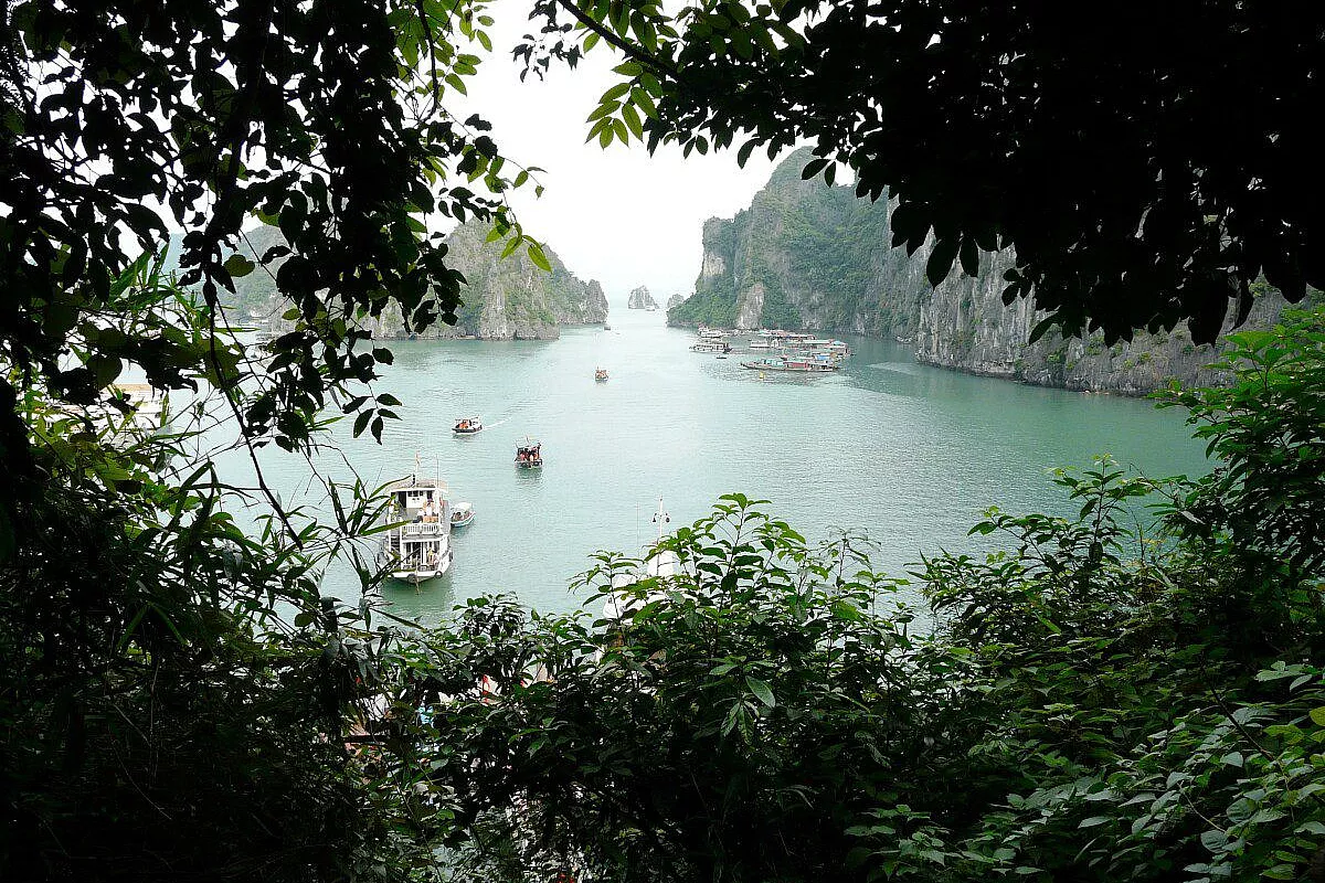Ha Long Bay