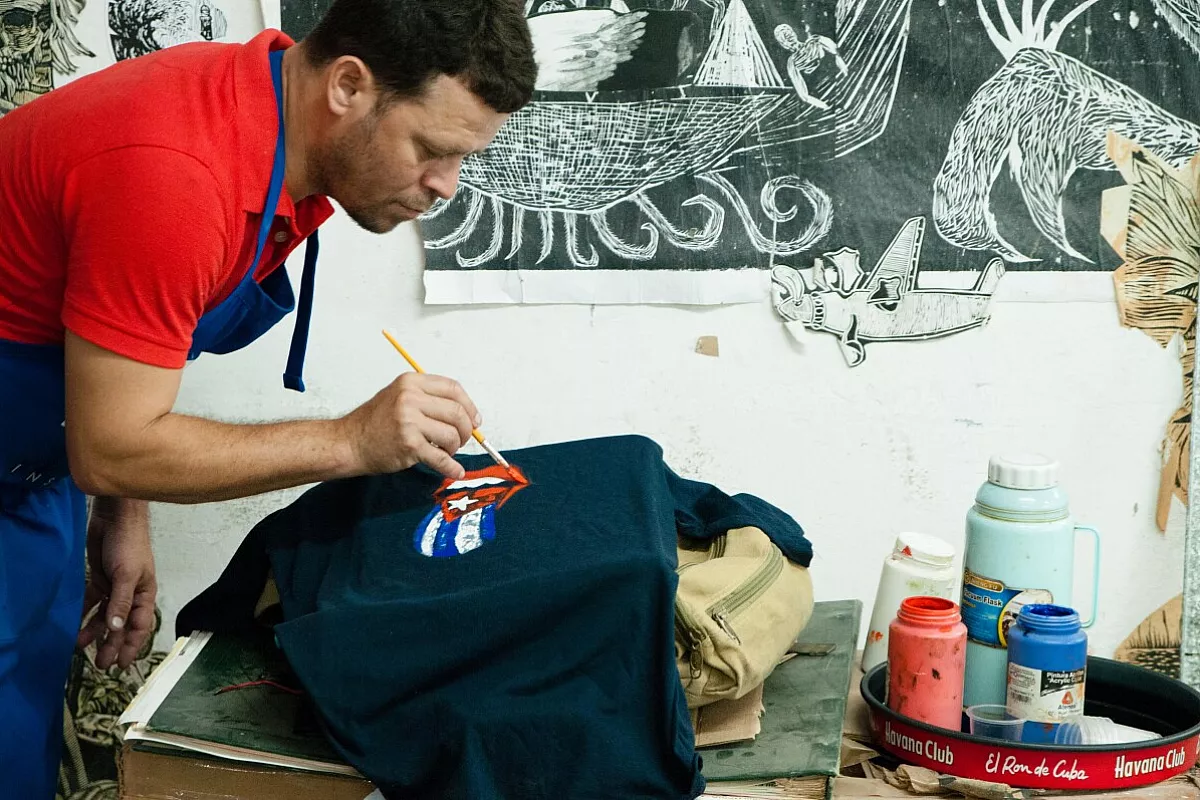 Cuba: tra Revolucion e Rolling Stones