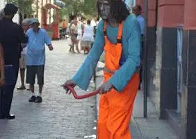 turistipercaso cuba-quartiere-ryhyx