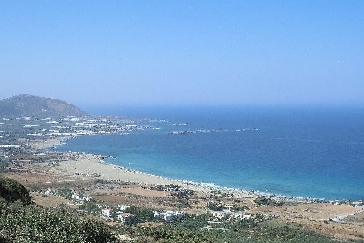 Le onde di Falassarna beach viste dall'alto