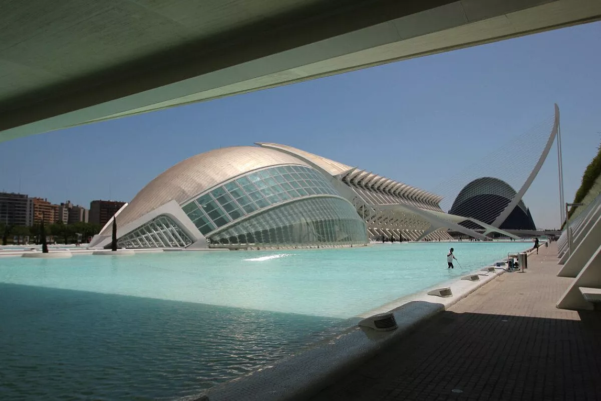 Valencia con volo low cost
