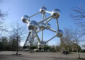 turistipercaso Atomium Bruxelles