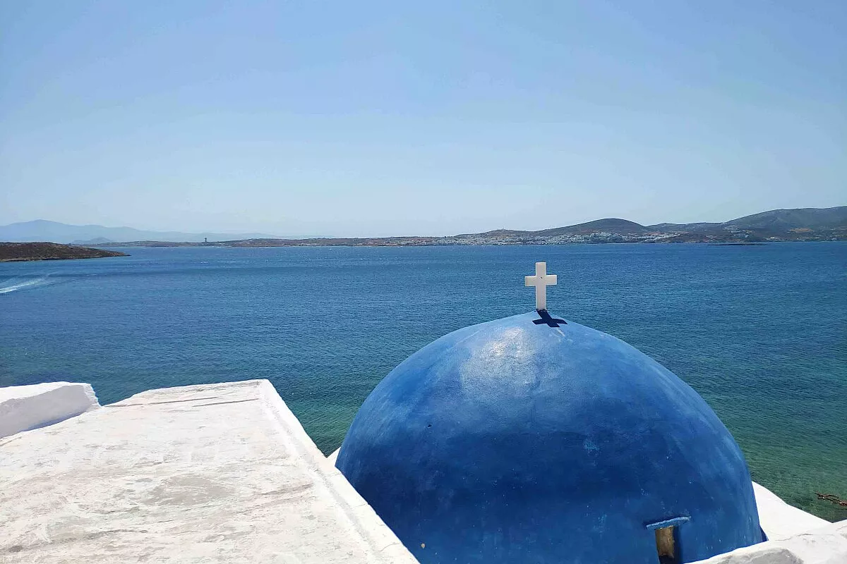 Paros