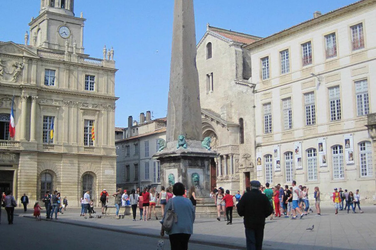 Place de la Republique con l'obelisco