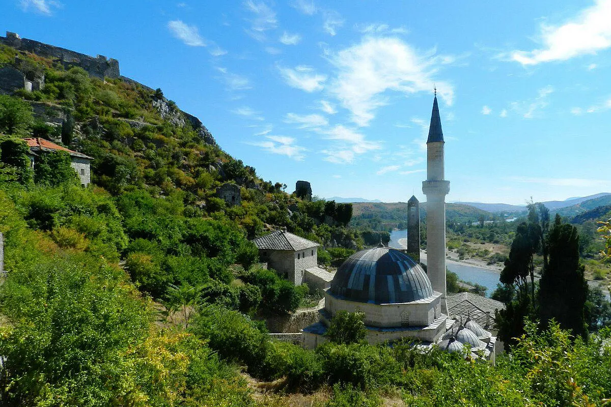 Bosnia: Pocitelj