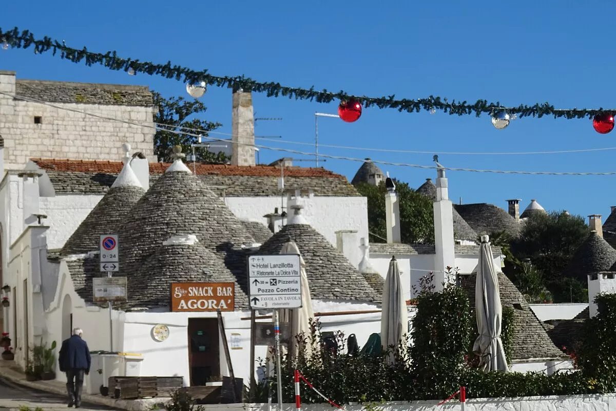 A caccia di esoterismi nella città dei trulli di Alberobello