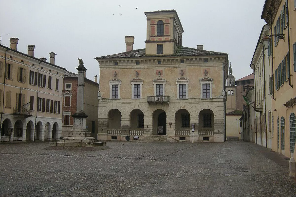 Piazza Ducale