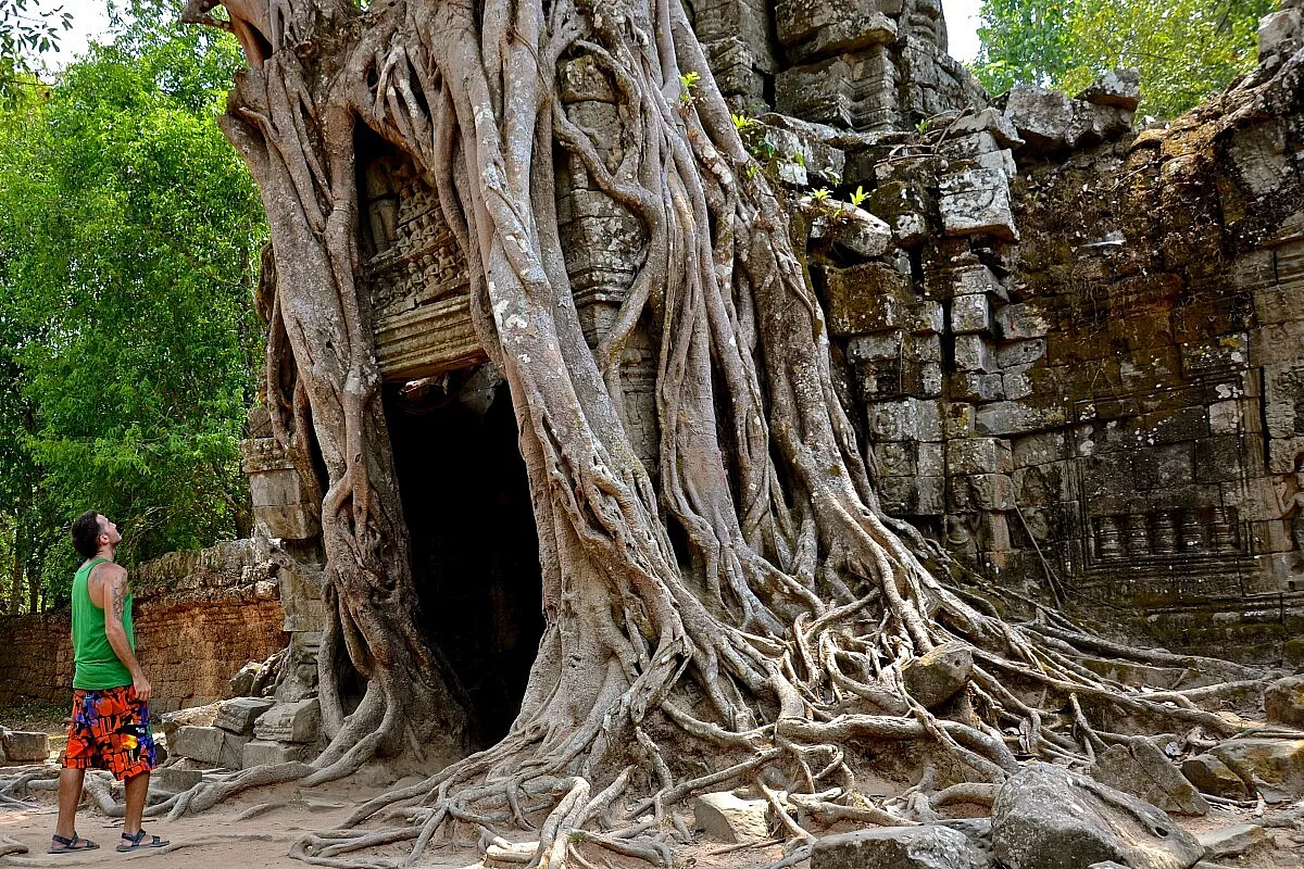 Angkor - travelplannerfamily.com