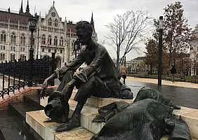 turistipercaso cultura-akuqr
