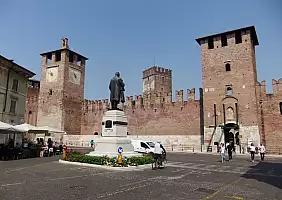 turistipercaso cultura-b1fyq