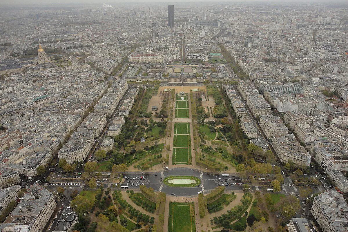Champ de mars