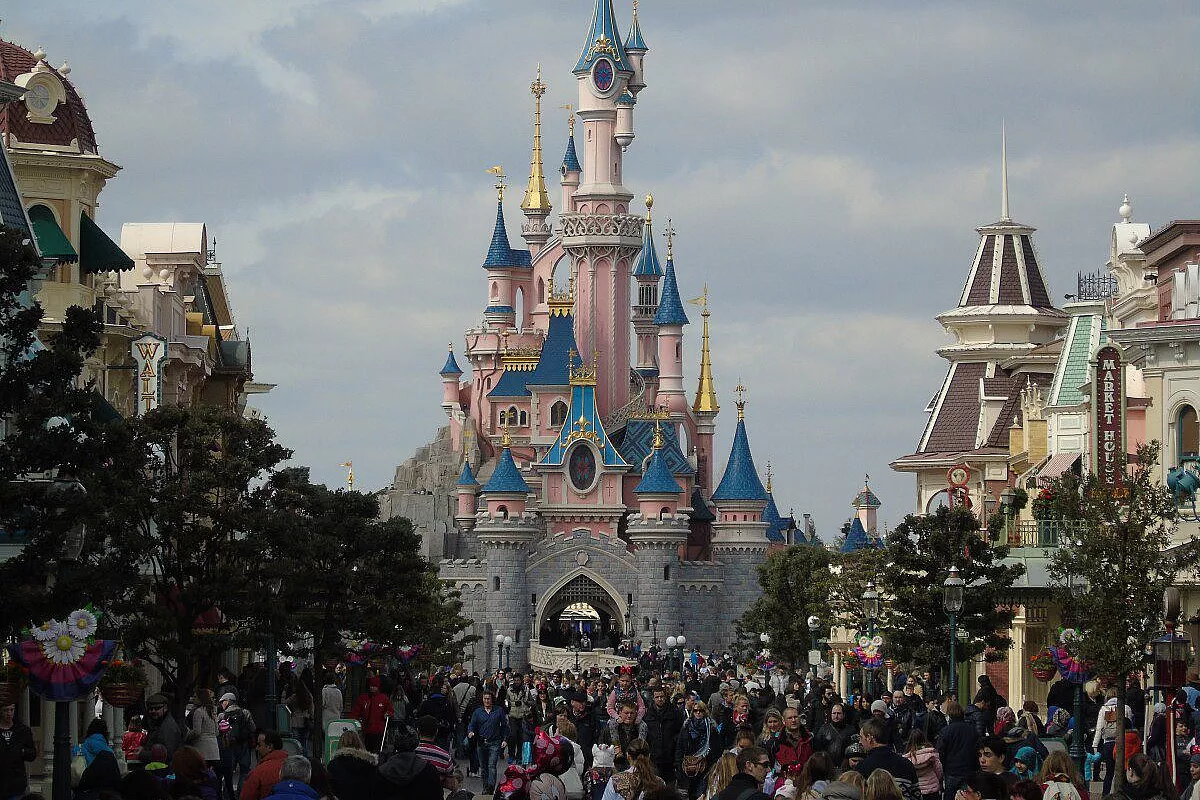 Disneyland Paris: la felicità è tornare bambine
