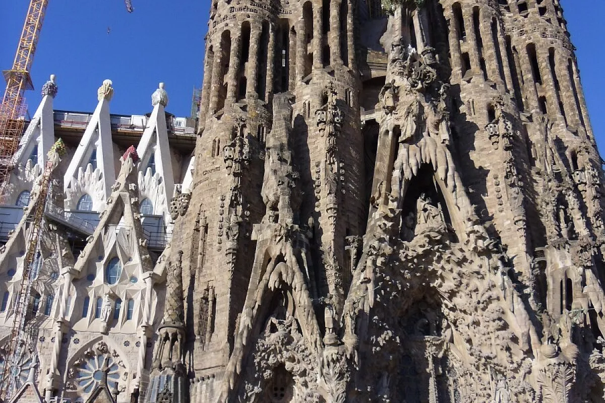 Sagrada familia-esterno
