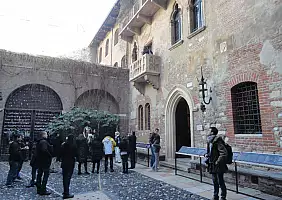 turistipercaso cultura-jjtae
