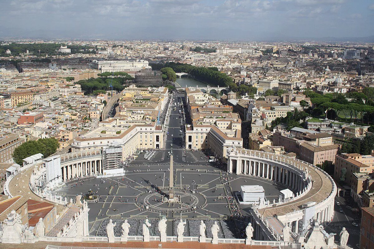 Piazza San Pietro