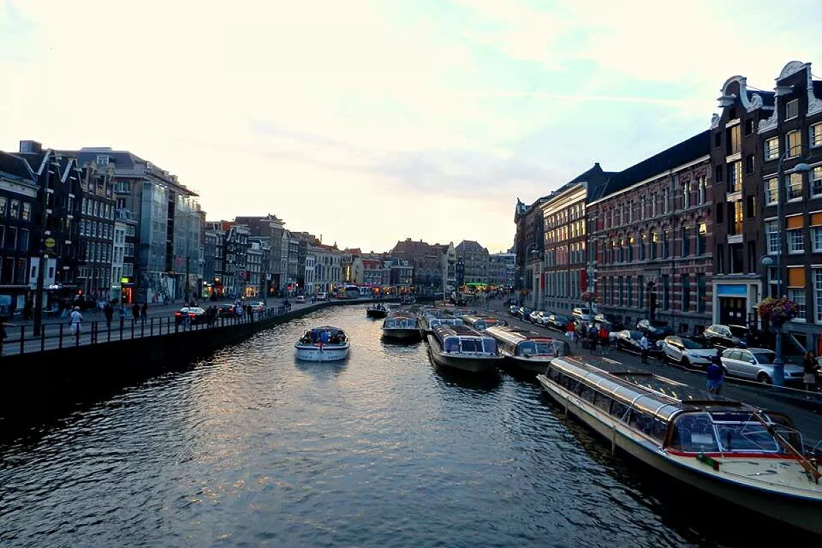 Amsterdam per bravi ragazzi