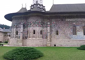 turistipercaso cultura-nuxyd
