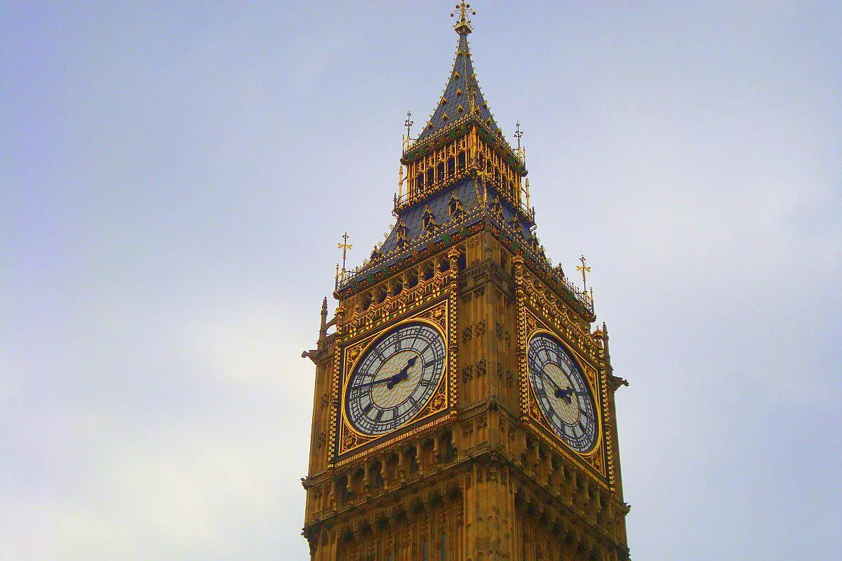 BIG BEN