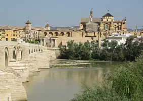 turistipercaso cultura-qkakc
