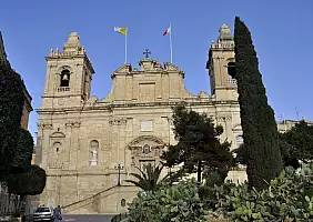turistipercaso cultura-qnxqd