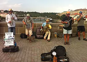 turistipercaso cultura-rnbbe