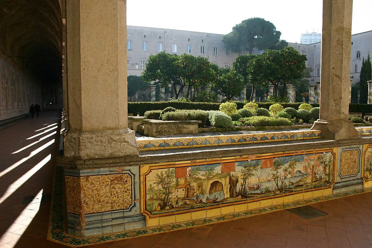 Chiostro di Santa Chiara