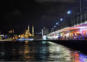 turistipercaso cultura-uk1qu