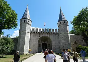 turistipercaso cultura-vmz86