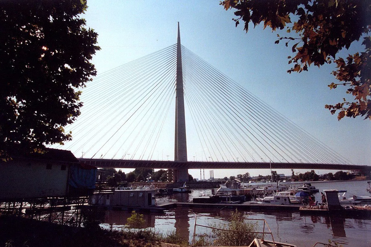ponte Ada