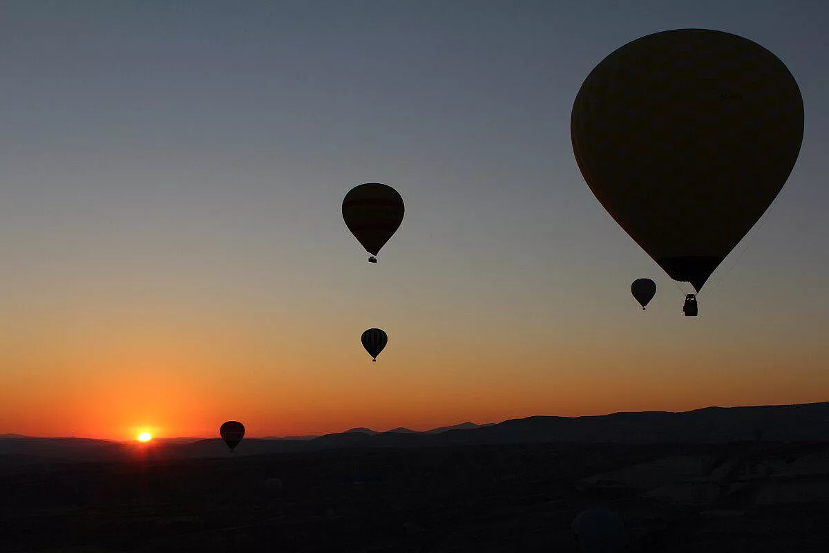Mongolfiera sulla Cappadocia