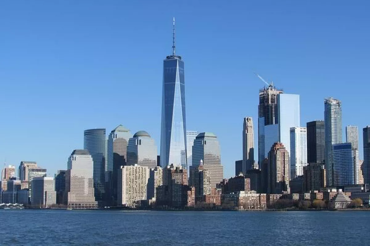 SKYLINE