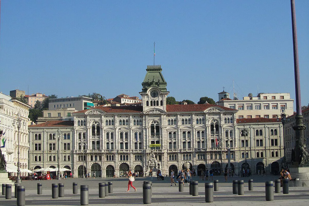 10 Trieste p.zzaUnità d'Italia