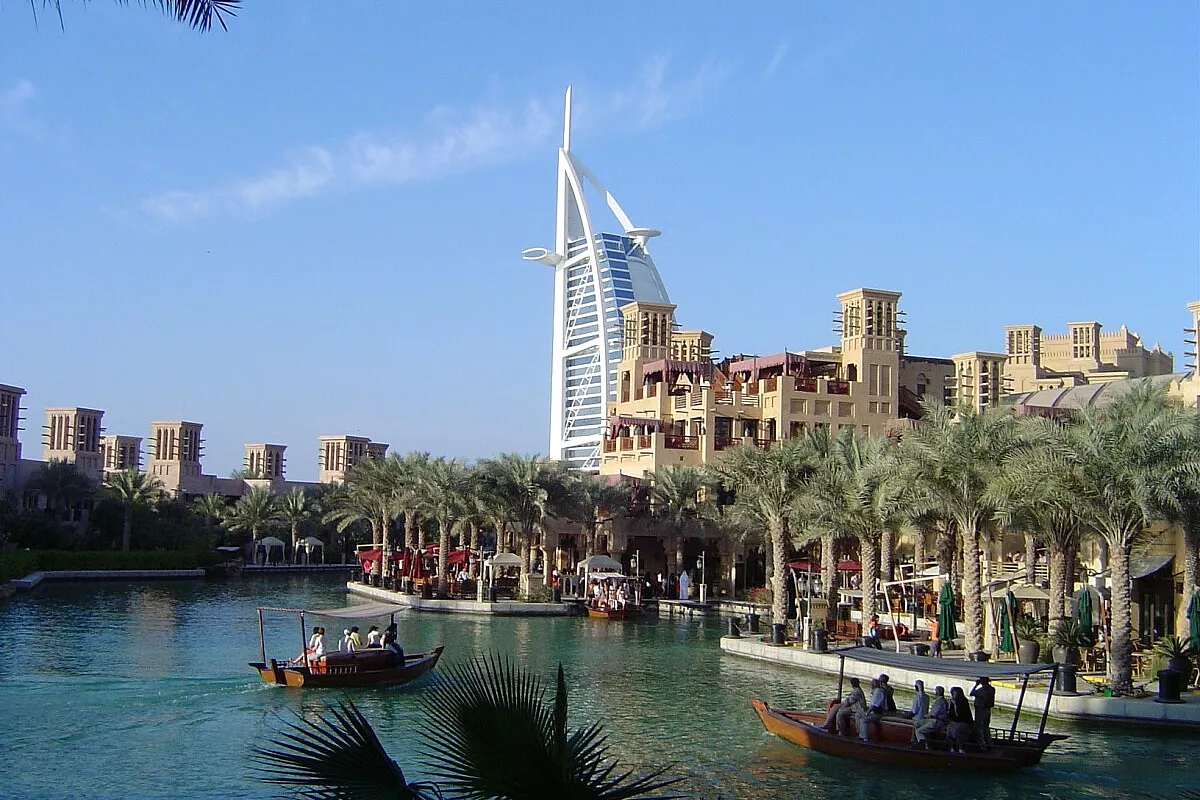 Dubai “in economia”