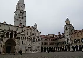 turistipercaso emilia-romagna-uywwd