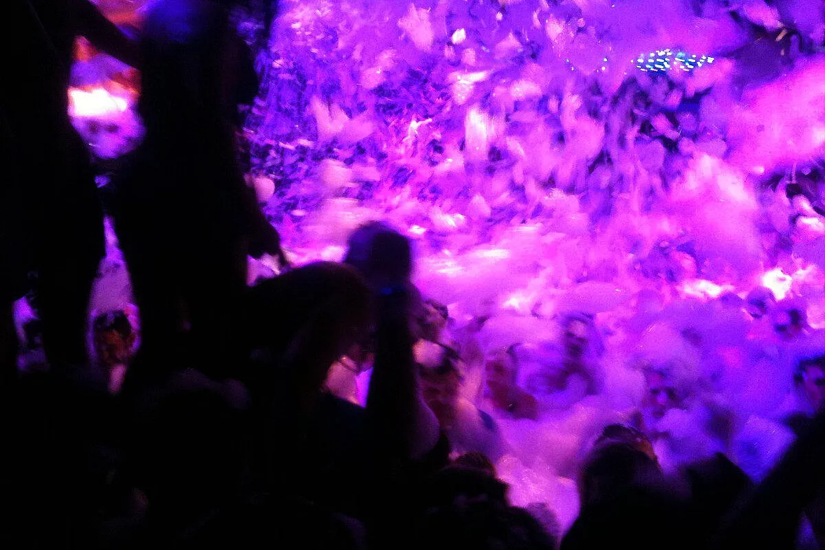 Schiuma Party Amnesia